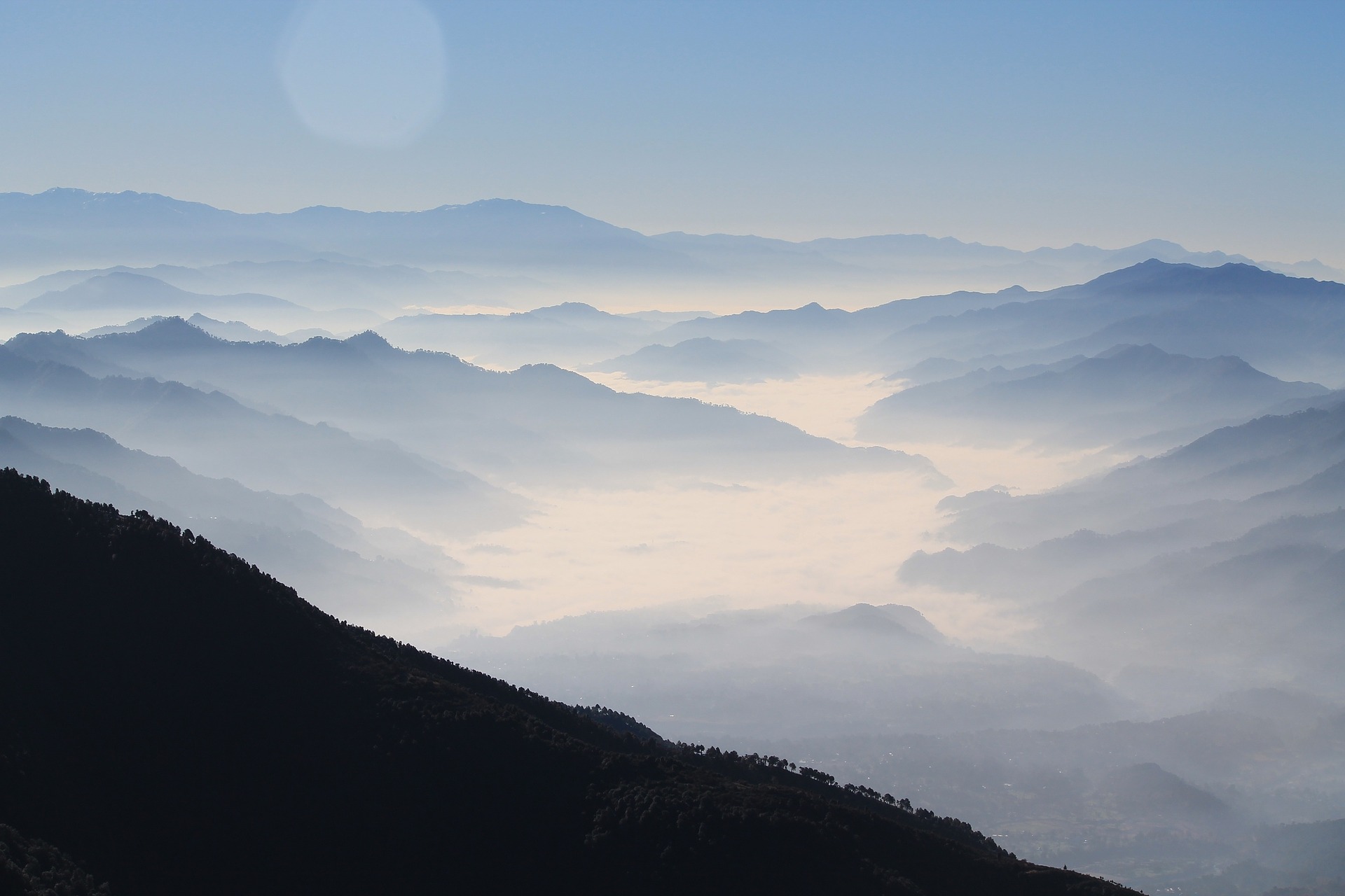 mountains-863048_1920